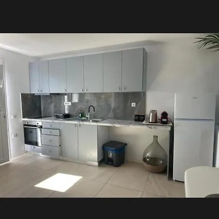 Apartamento Klouvas Apartment Klouvas